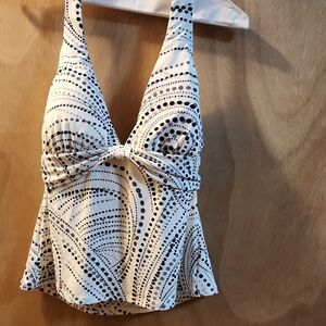 Jantzen Black and White Halter Top